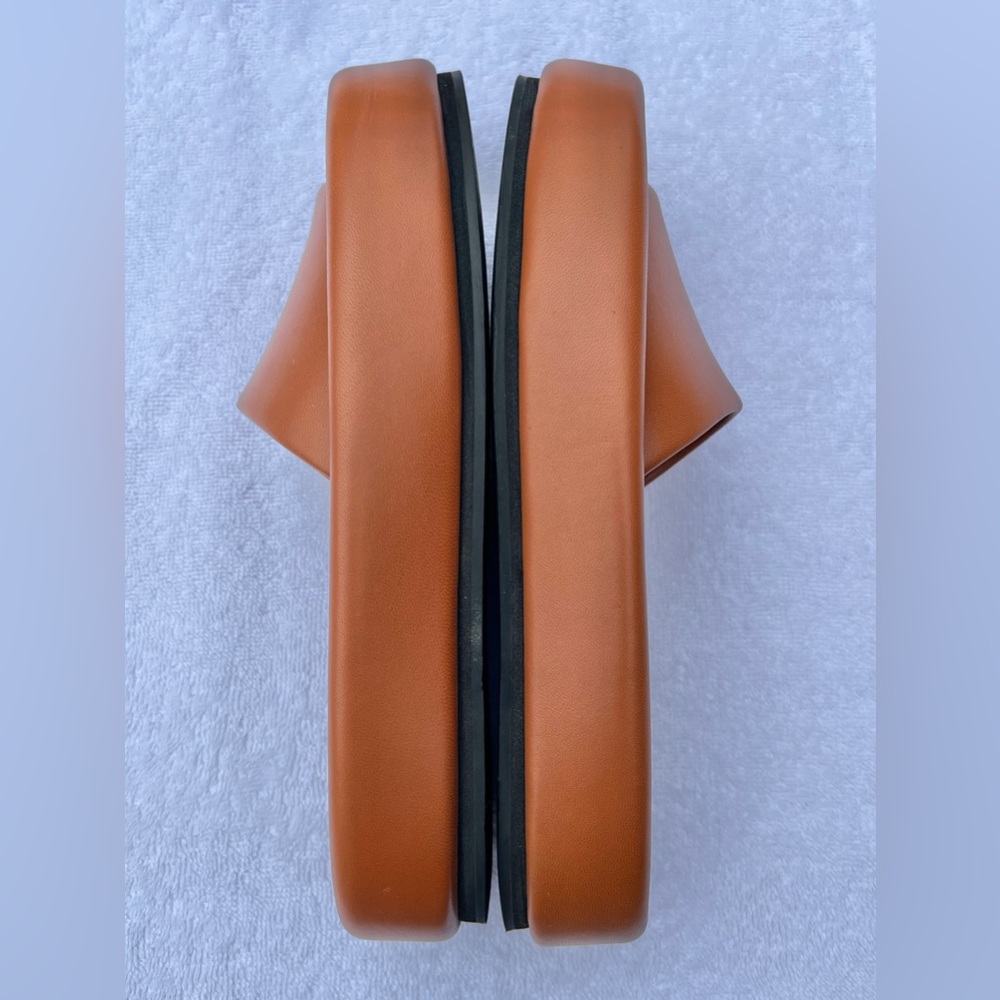 Khaite Venice Slides - Picture 11 of 15